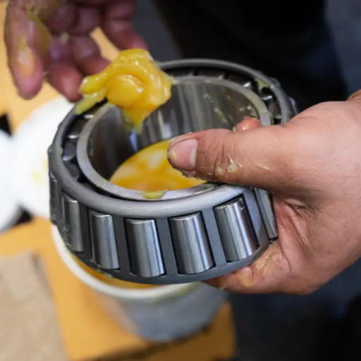 What Are the Lubrication Requirements for Needle and Tapered Roller Bearings?